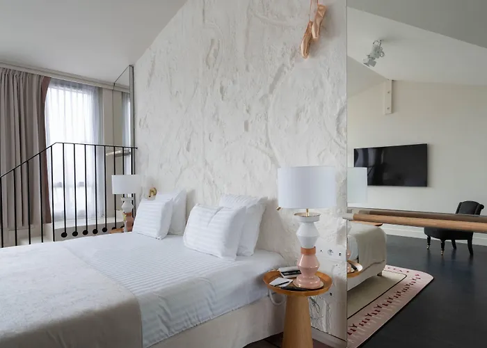 Astra Opera - Astotel מלון 4*
