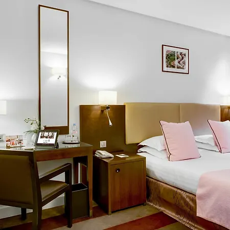 Astra Opera - Astotel Hotel