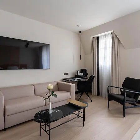 Astra Opera - Astotel 4*