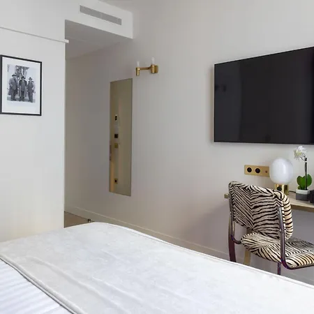 Astra Opera - Astotel 4*