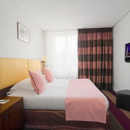 ホテル アストラ オペラ アストテル パリ