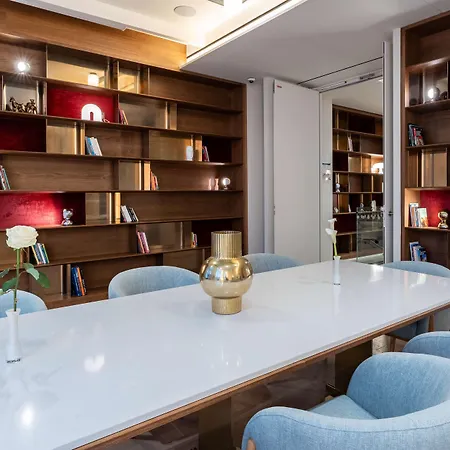 Otel Astra Opera - Astotel 4*