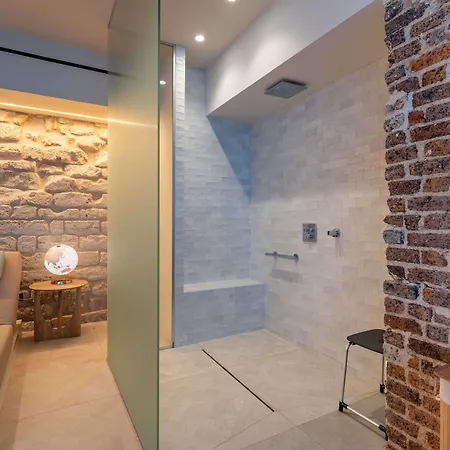 ホテル アストラ オペラ アストテル パリ