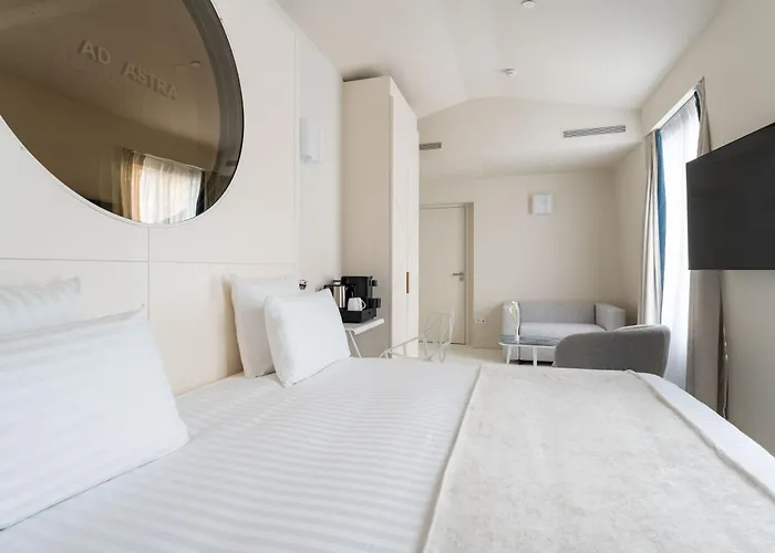 Astra Opera - Astotel 4*