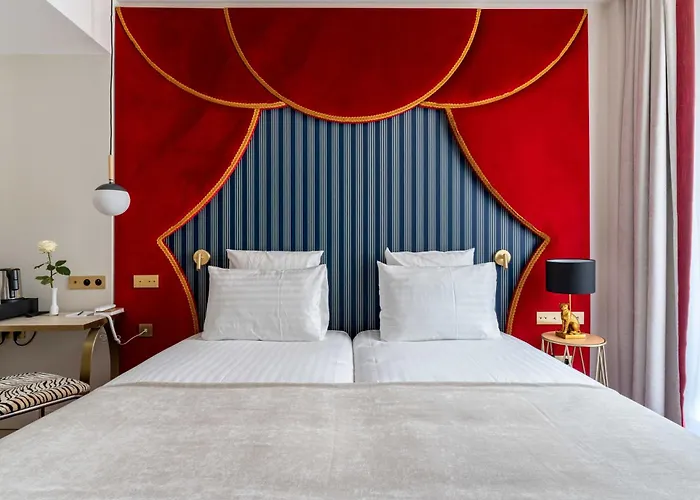 Astra Opera - Astotel Hotel