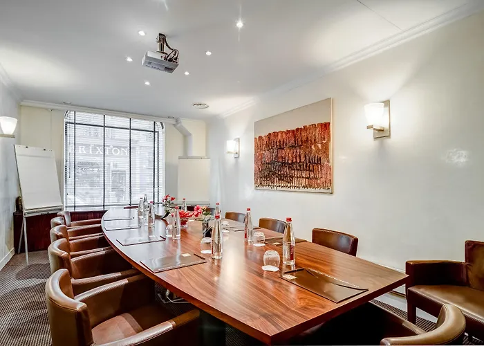 Astra Opera - Astotel 4*